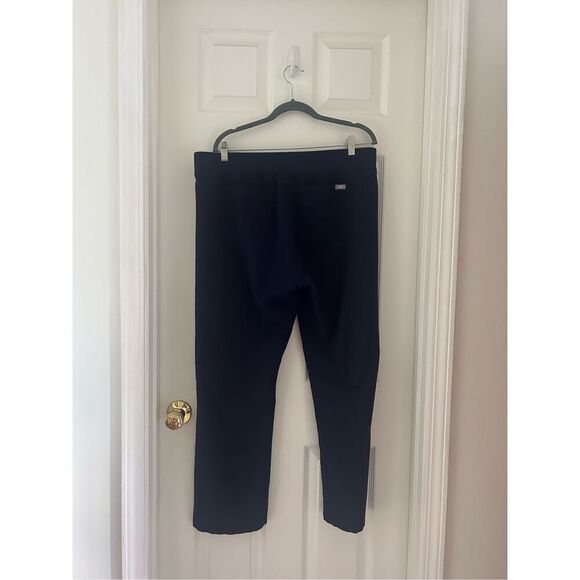 Figs Livingston Basic Scrub Pants XL Petite Navy Blue women’s - Picture 3 of 8